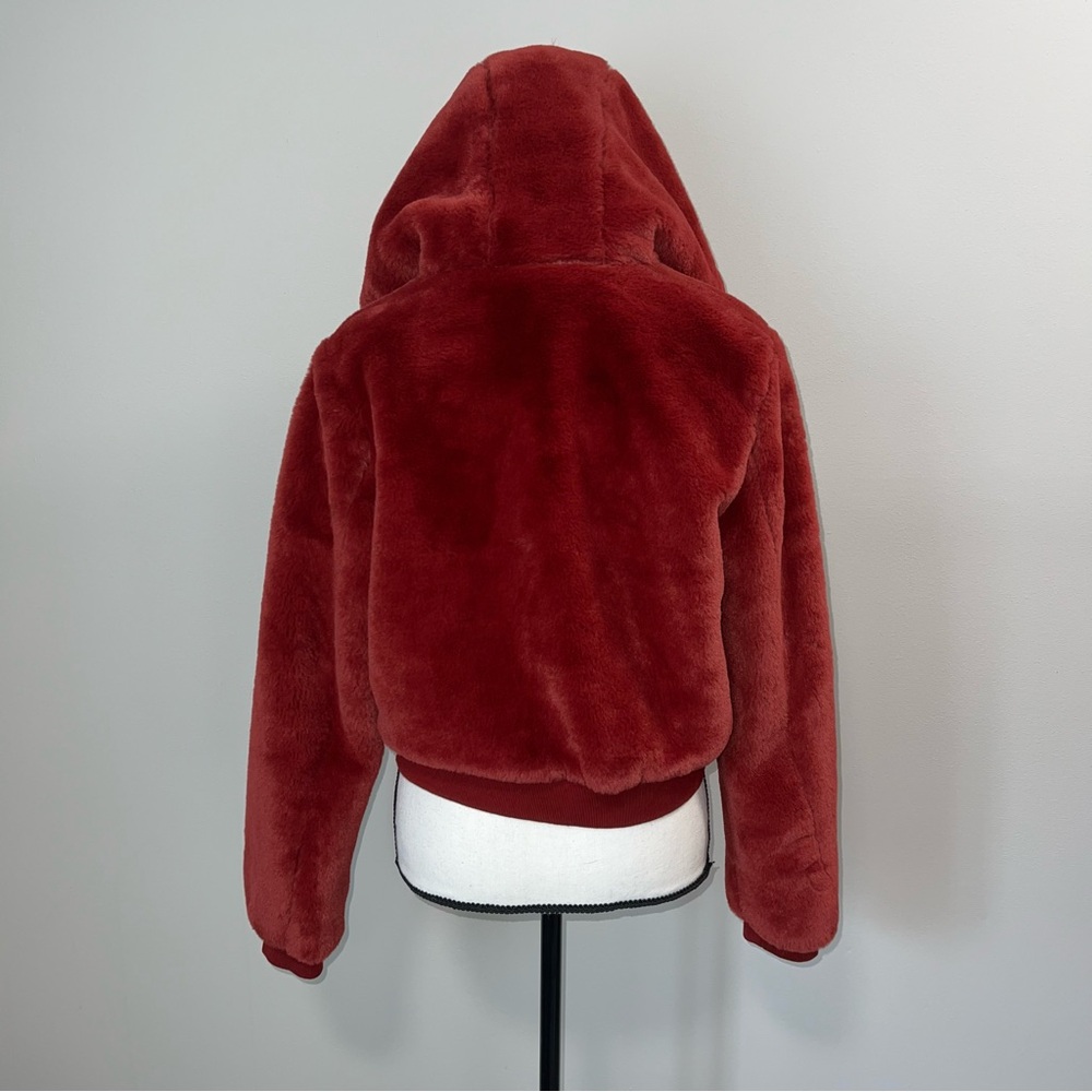 *SOLD* Faux Fur Semi-Cropped Red Hooded Jacket - Picture 5 of 9